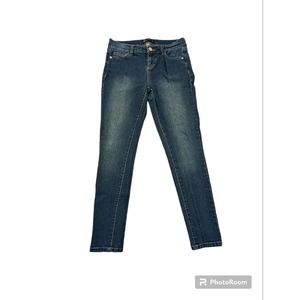 New York & Company Women's Size 4 Petite Skinny Ankle Jeans 28"x27"